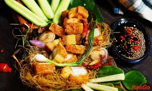 nha-hang-soi-615-le-thanh-ton-1