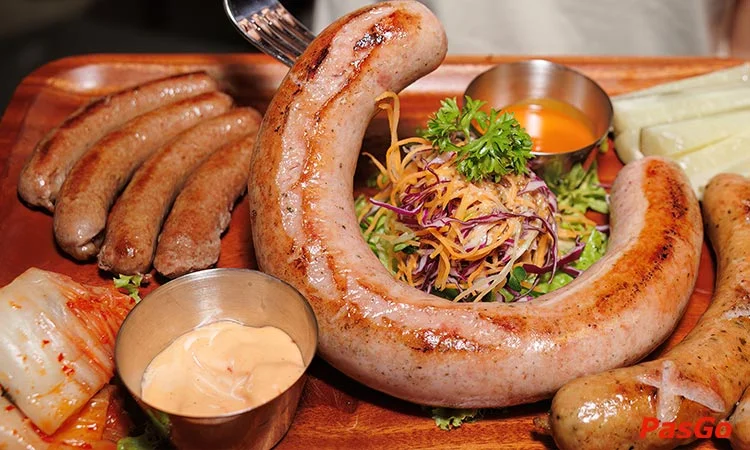 qqq88 Steersman Brewery Taproom Phan Kế Bính qq8876 Á- Âu Fusion & Bia thủ công 6