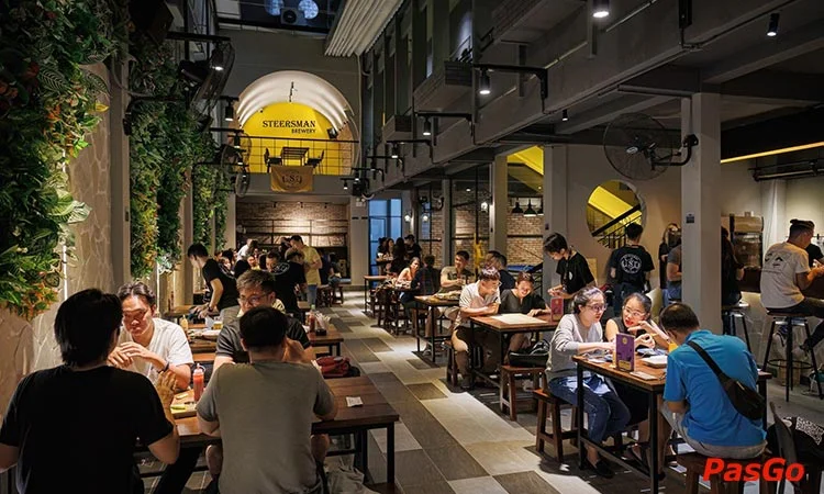 qqq88 Steersman Brewery Taproom Phan Kế Bính qq8876 Á- Âu Fusion & Bia thủ công 9