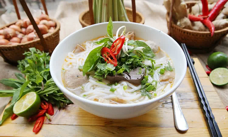 nha-hang-sum-villa-10-dang-thai-mai-tay-ho-8