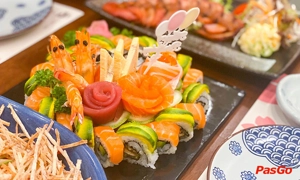 nha-hang-sushi-102-thach-thi-3