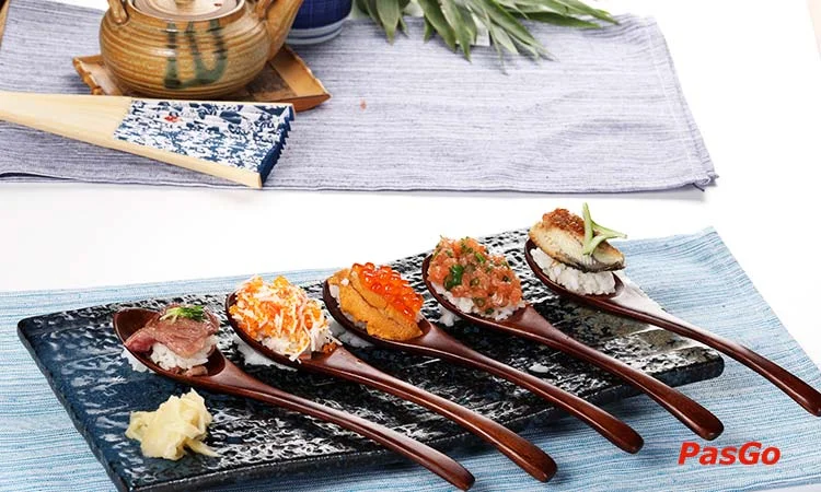 nha-hang-sushi-kei-van-hanh-mall-3
