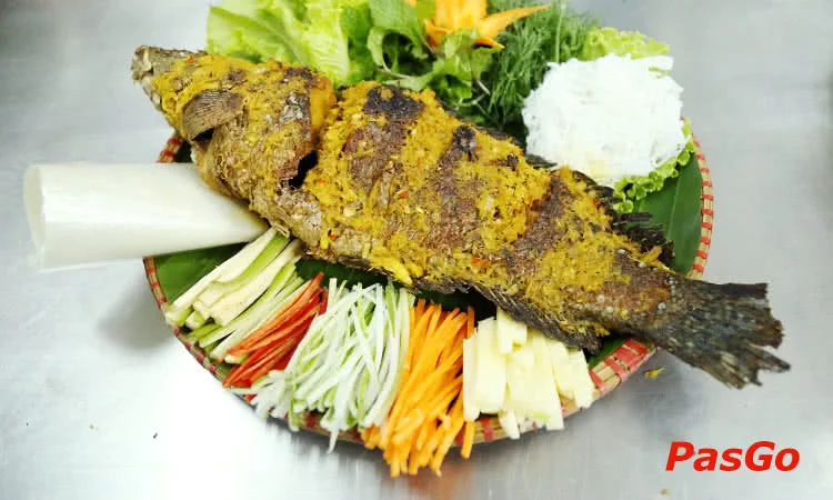 nha-hang-t-beer-club-duong-lang-slide-2