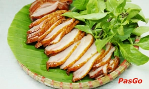 nha-hang-t-beer-club-duong-lang-slide-5