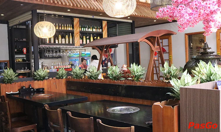 qqq88 Taiyo Sushi & BBQ Hoàng Văn Thụ Gọi món Nhật bản & qq88 tại bàn 11