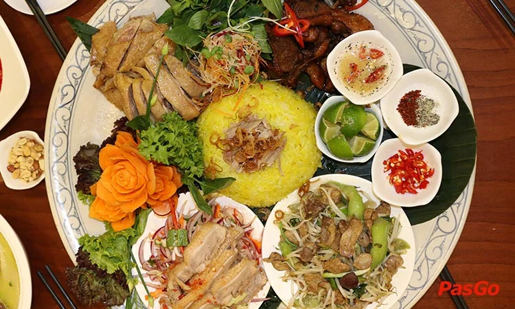 nha-hang-tam-ky-quan-ly-thai-to-7