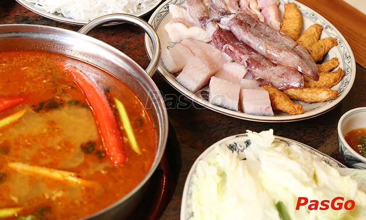 nha-hang-thai-food-phan-dinh-phung-slide-2
