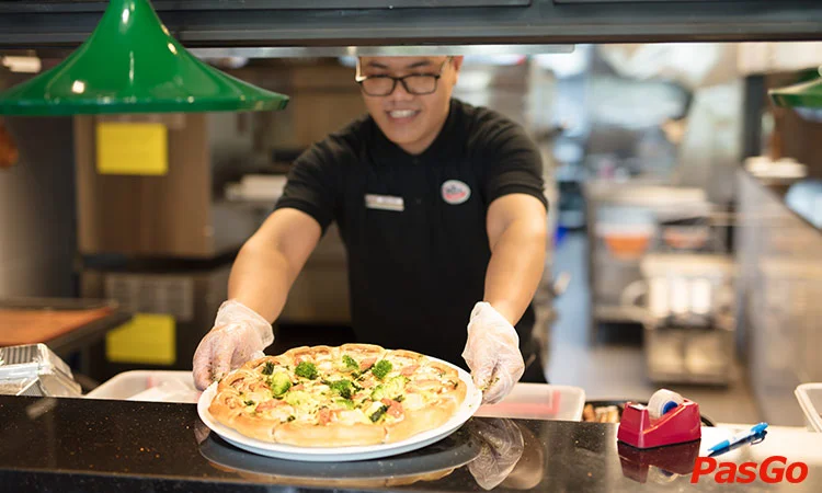 the-pizza-company-royal-city-anh-slide-9