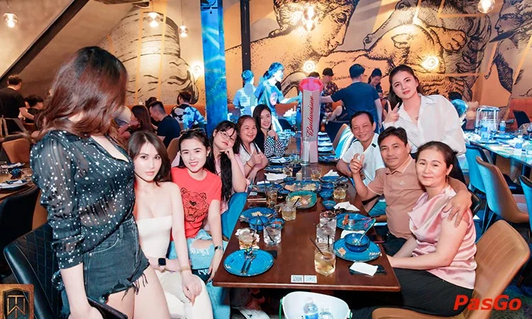 qqq88 The Wann Bùi Thị XuânBữa tiệc Á Âu đặc sắc & không gian sôi động 1