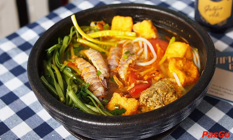 nha-hang-time-bistro-nguyen-hue-7