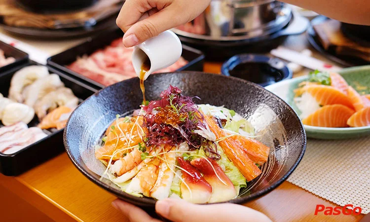 nha-hang-tokyo-deli-giang-vo-9