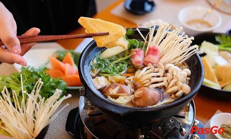 nha-hang-tokyo-deli-giang-vo-2