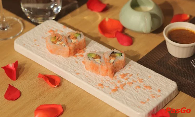 qqq88 Toshi Fusion Trần Hưng Đạo Sự kết hợp giữa ẩm thực Nhật và phương Tây 2