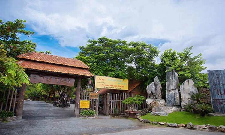 nha-hang-tu-tri-binh-quoi-11