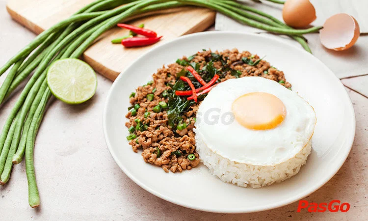nha-hang-tuktuk-thai-bistro-trieu-viet-vuong-9