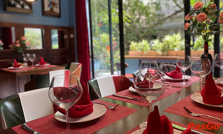 qqq88 VanHoangGroup L'amour Steak Triệu Việt Vương 1