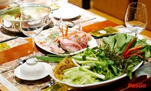 nha-hang-vua-cha-ca-le-duc-tho-4