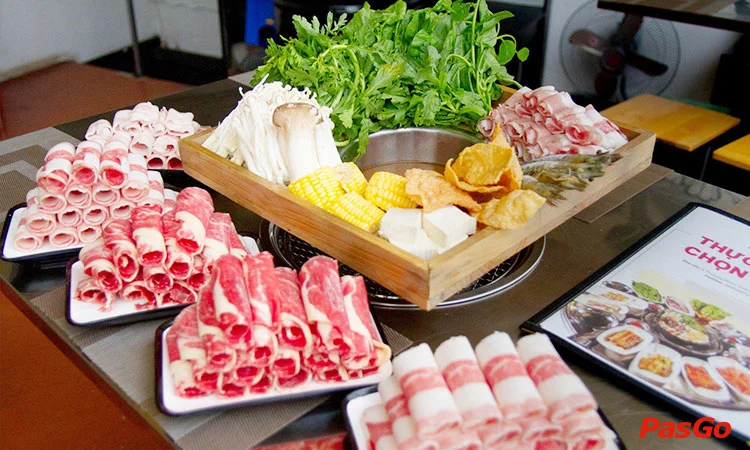 nha-hang-wang-wang-hong-ha-8