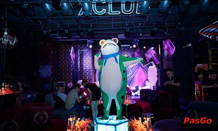 qqq88 X Club & Lounge Trần Bình không gian náo nhiệt sau giờ làm 7