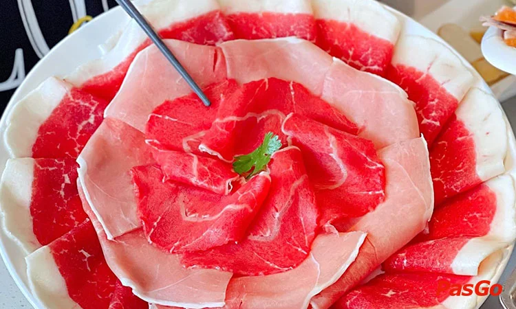 nha-hang-yuhua-taiwanese-hotpot-paradise-hoang-hoa-tham-3