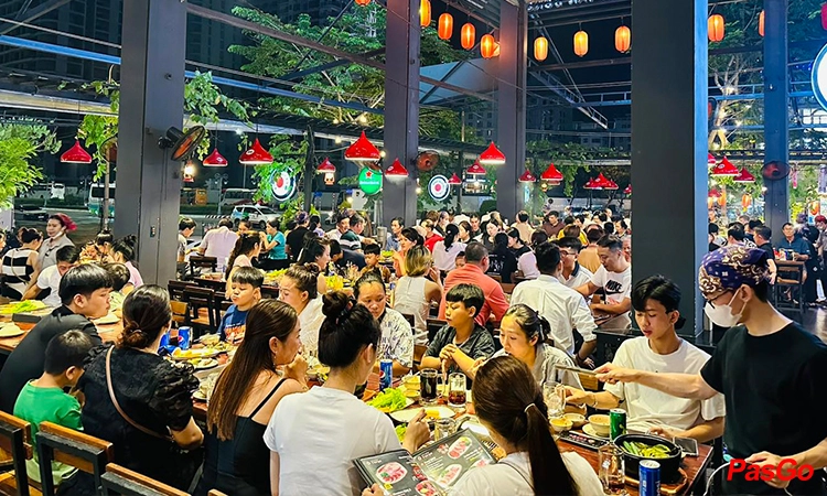 Phố qq88 Tokyo Phạm Văn Đồng 12