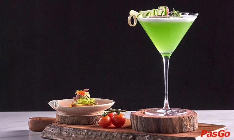 propeller-rooftop-&-bar-bay-hotel-8
