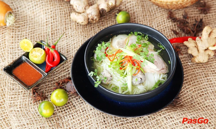 red-bean-trendy-restaurant-nguyen-quang-bich-7