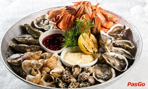 rico-seafood-&-grill-tang-bat-ho-1