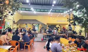slide-bia-hoi-bao-khanh-quan-binh-thoi-2