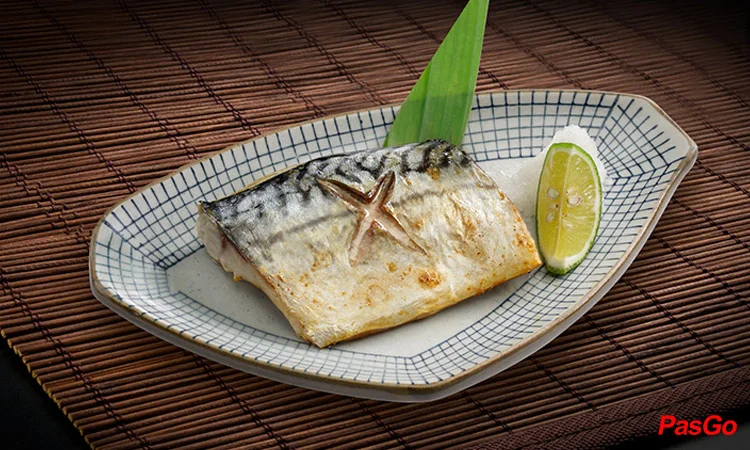 Slide Isushi 9