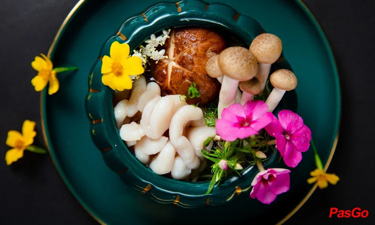nha-hang-miyen-japanese-fusion-cuisine-pasteur-1