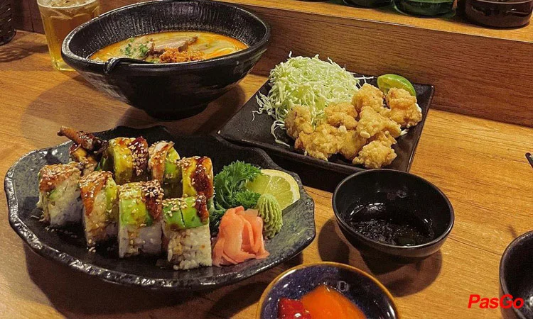 slide-mugi-ramen-izakaya-phan-chu-trinh-3
