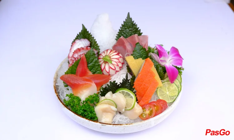 slide-mugi-ramen-izakaya-phan-chu-trinh-8
