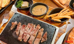 Slide Ông Tây Steak 2