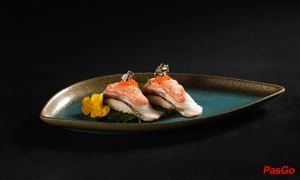 Slide-yen-sake-sushi-&-sake-pub-3