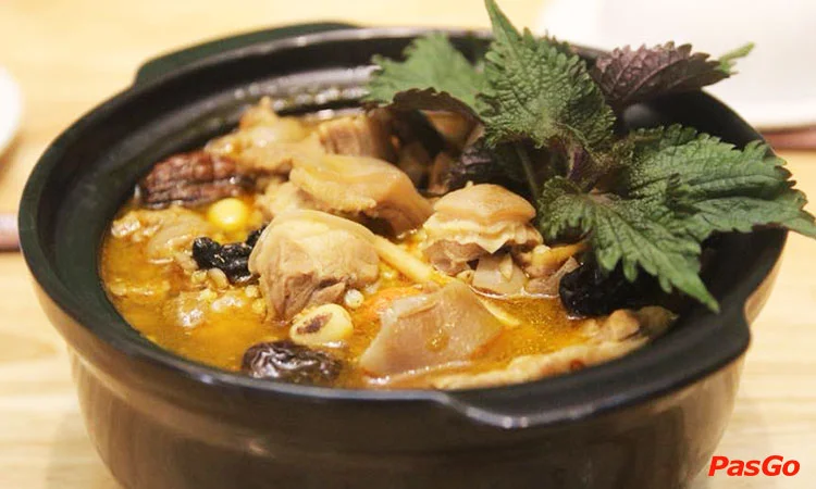 son-thuy-restaurant-nguyen-van-loc-1