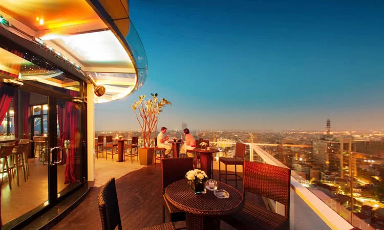 the-rooftop-bar-ha-noi-diem-giai-tri-bac-nhat-ha-thanh-12