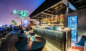 twilight-sky-bar-cau-go-2