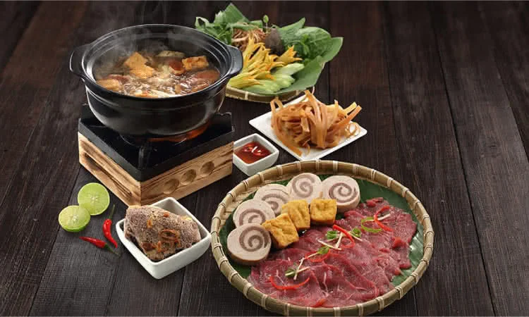 wrap-and-roll-vincom-dong-khoi-2