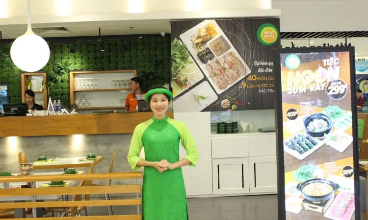 wrap-and-roll-vincom-nguyen-chi-thanh-9