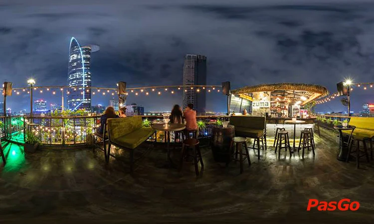 zuma-rooftop-bar-vietnam-9