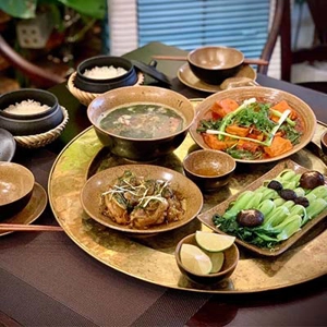 qqq88 Niêu Ta Hoàng Văn Thụ