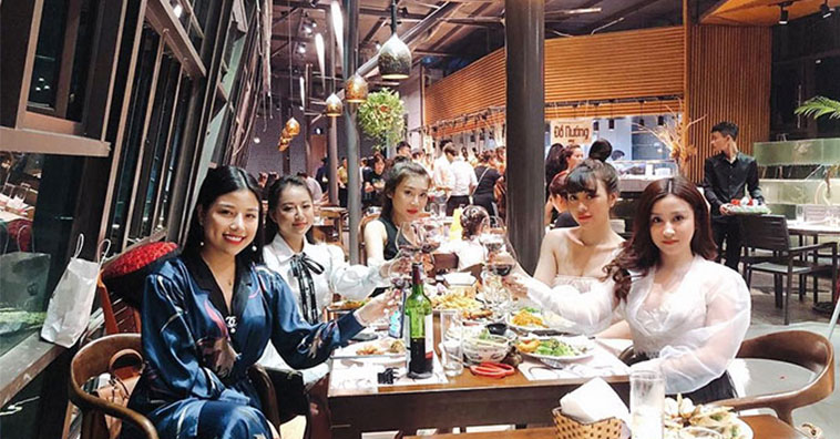 TOP 20+ qq8876.com ngon không gian đẹp phù hợp đặt tiệc 2/9 ở Hà Nội