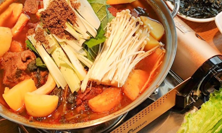 Canh Xương Khoai Tây Vừa, Giá 550K5