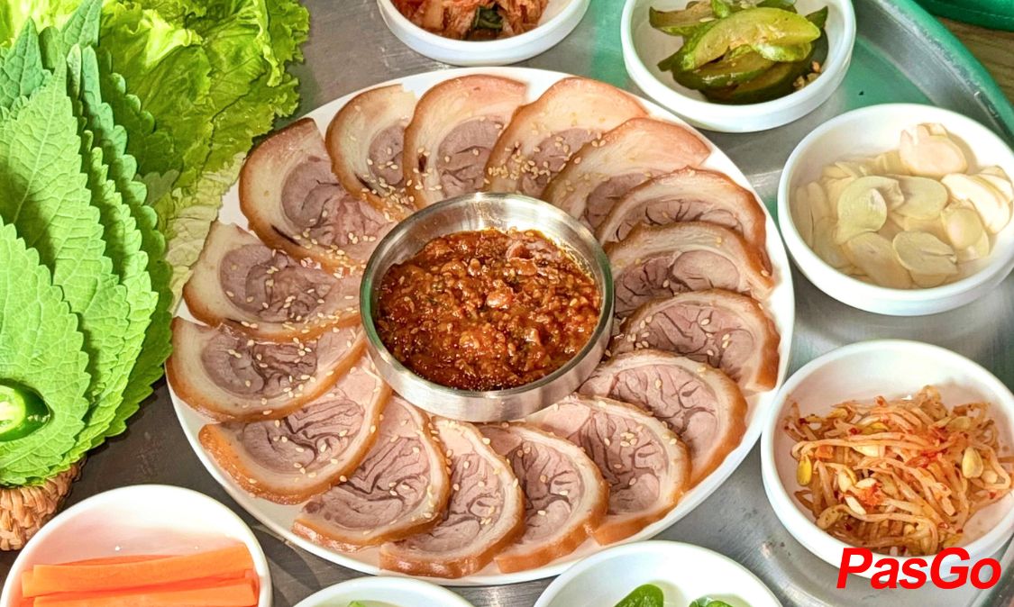 Giảm 10% menu qq8839 cho nhóm 2 người lớn