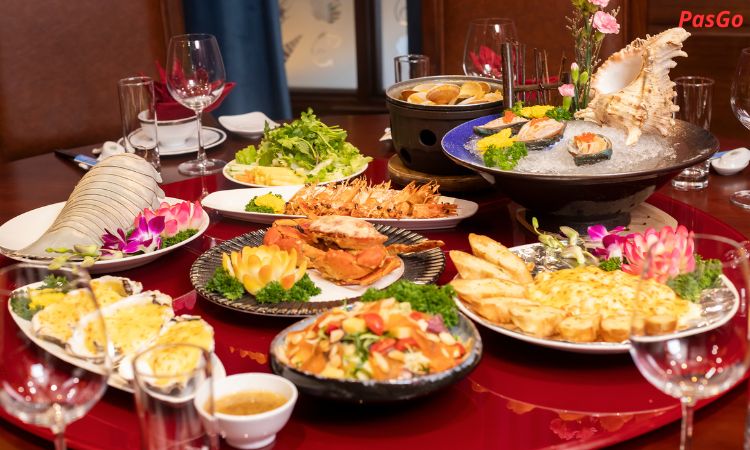 Ưu Đãi Khai Xuân Với Cua King Crab, Bào Ngư 3