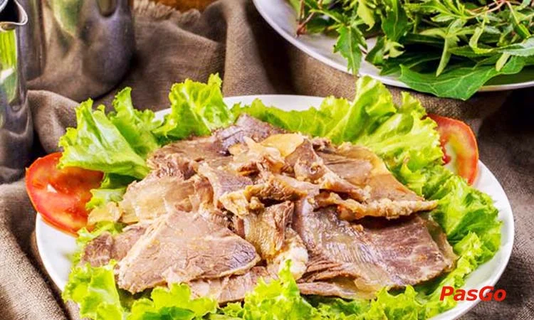 TẶNG đĩa thịt 135K cho bàn từ 4 người lớn trở lên3