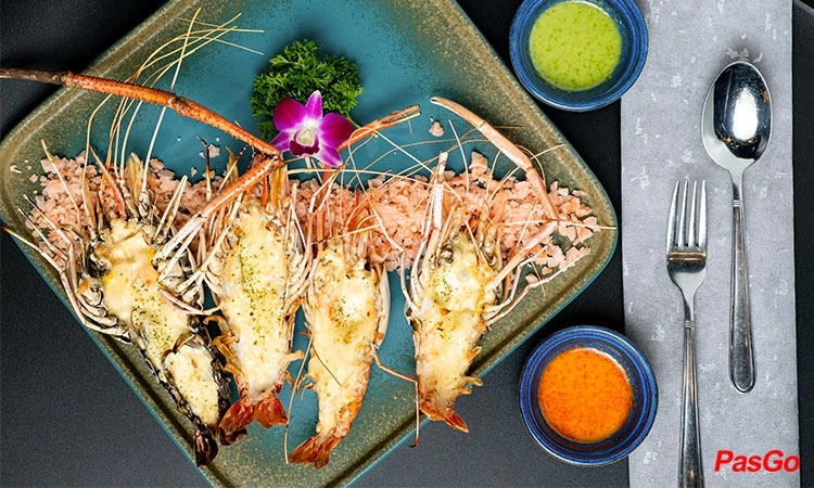 Đặt Bàn Miễn Phí Qua qq8822, The Chill - Trần Hưng Đạo1