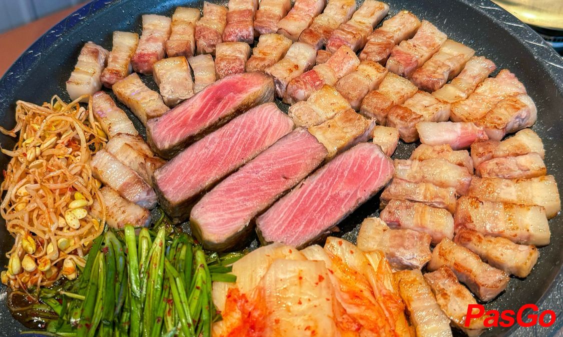 Giảm 10% menu qq8839 cho nhóm 2 người lớn4