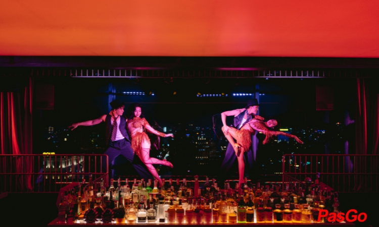 Thứ 6 diễn tiết mục DẠ 夜 Glamour, từ 19h30-21h